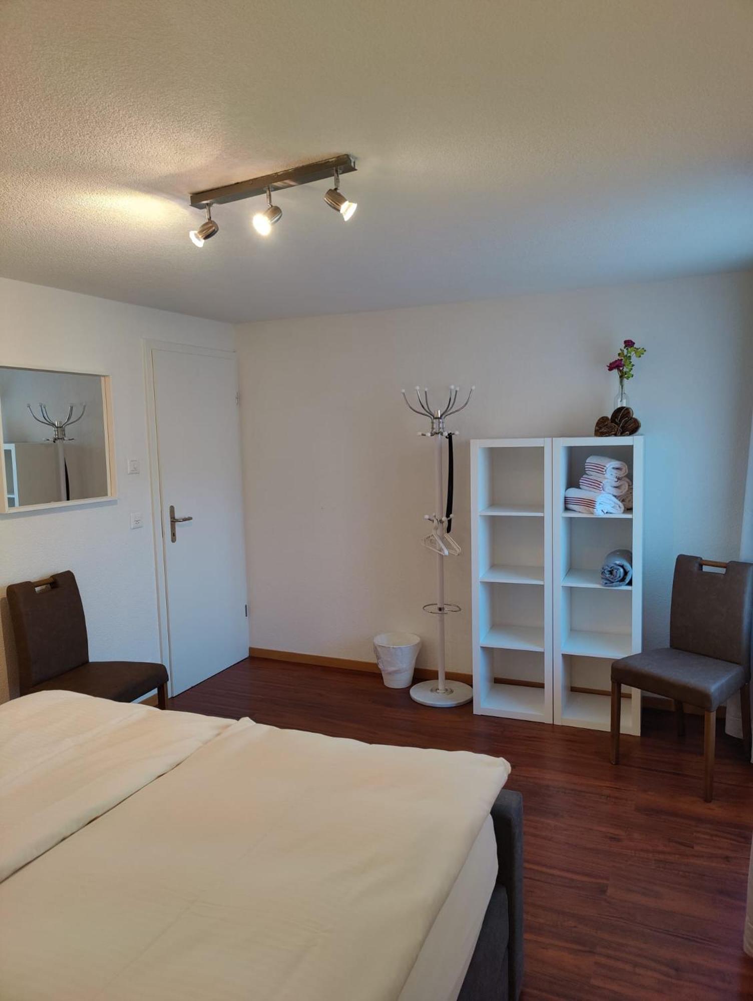 Hubel Apartment 14 Wilderswil Δωμάτιο φωτογραφία